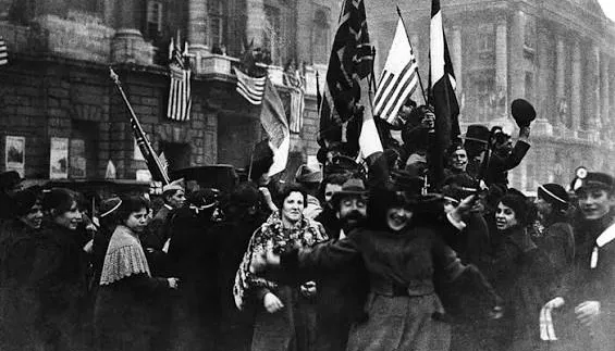 1918: Varför begär Tyskland vapenstillestånd?